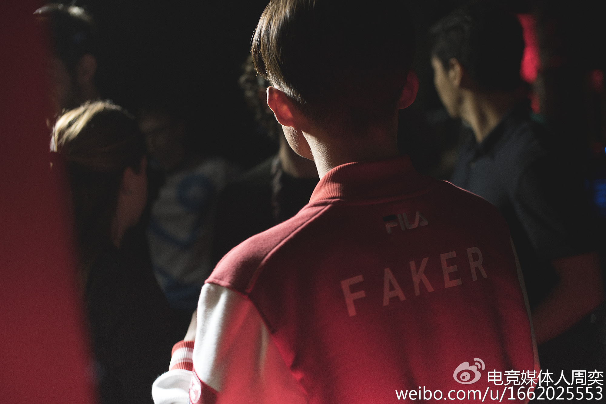  Faker在西班牙队比赛中势不可挡，精彩发挥引发热议！