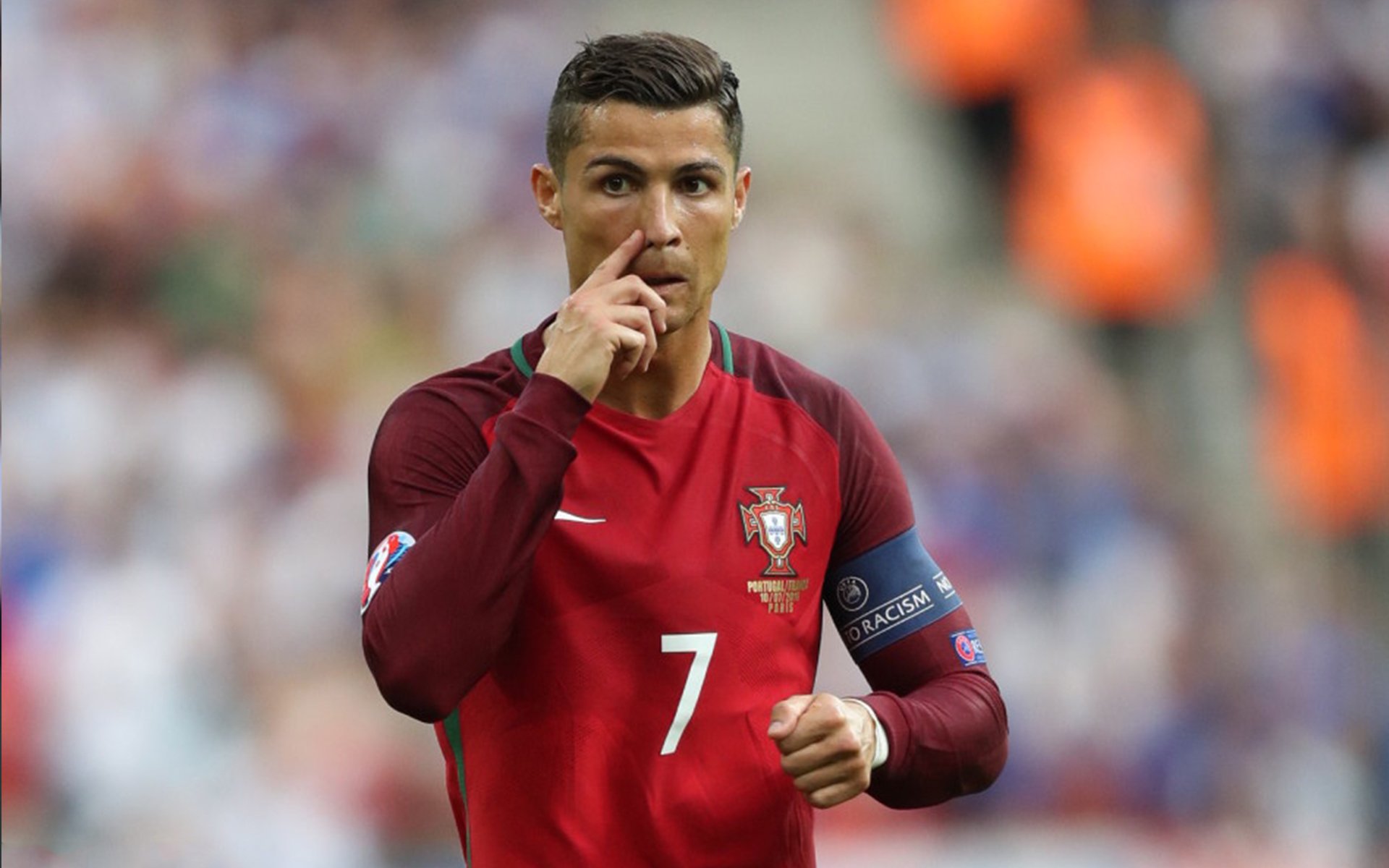 综合格斗赛场焦点！阿根廷队对阵葡萄牙队，豪门翻车，赛后引发巨大争议